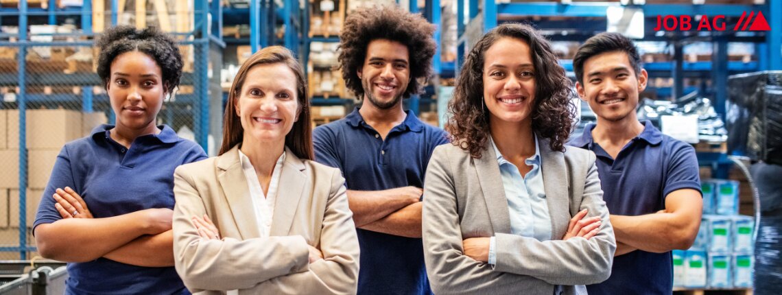 Produktionsmitarbeiter für Qualitätskontrolle und Verpackung